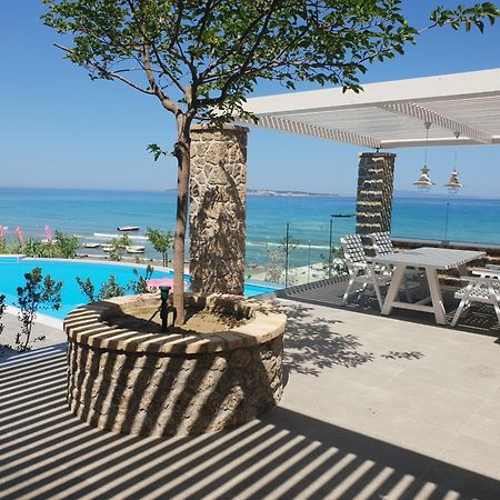 Paralia Luxury Suites Agios Stefanos Avliotes  Esterno foto