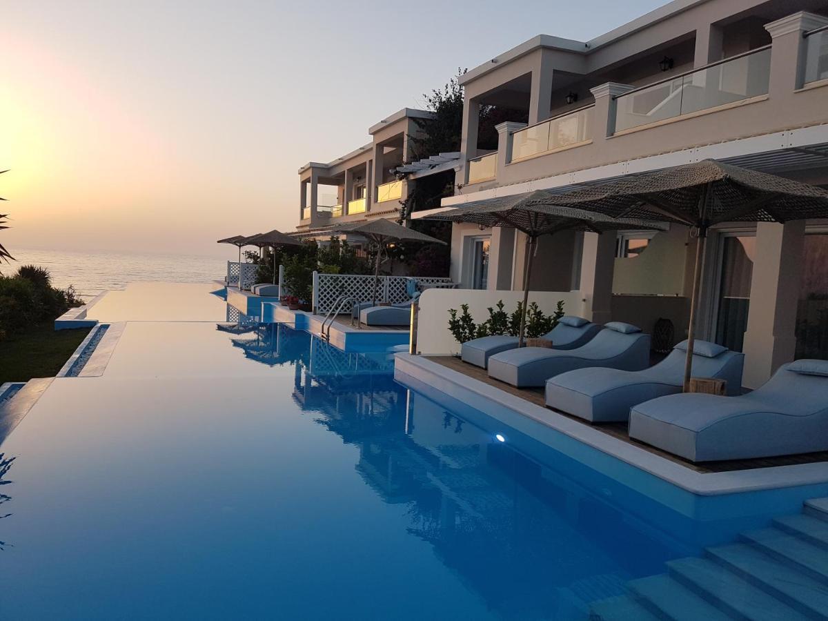 Paralia Luxury Suites Agios Stefanos Avliotes  Esterno foto